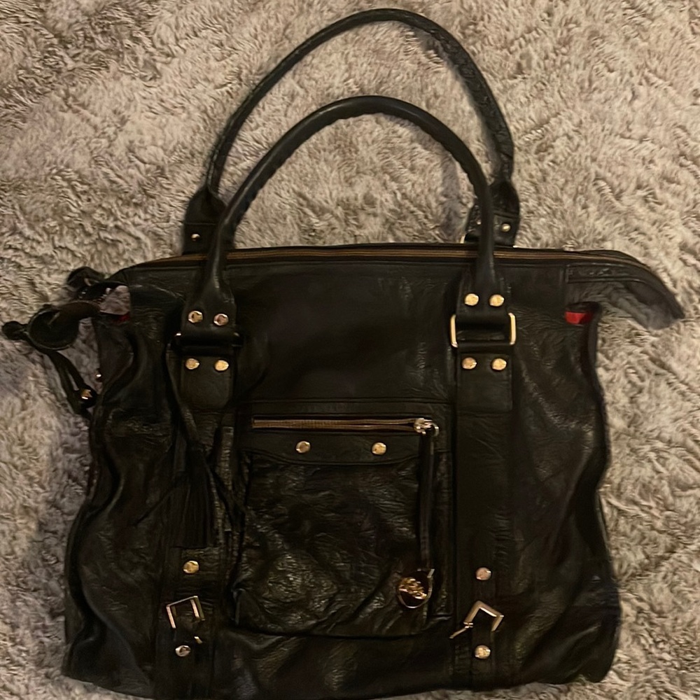 Jenrigo black leather bag